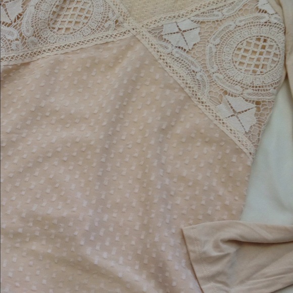 NWT Buckle lace up/back top - Picture 3 of 8